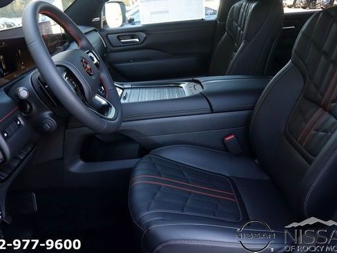 New 2026 Nissan Armada PRO-4X image 12