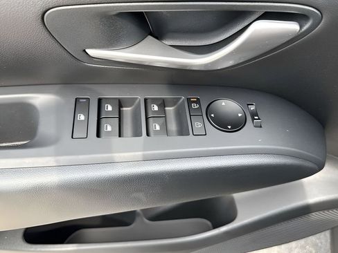 New 2025 Hyundai Santa Cruz SE AWD/4WD image 12