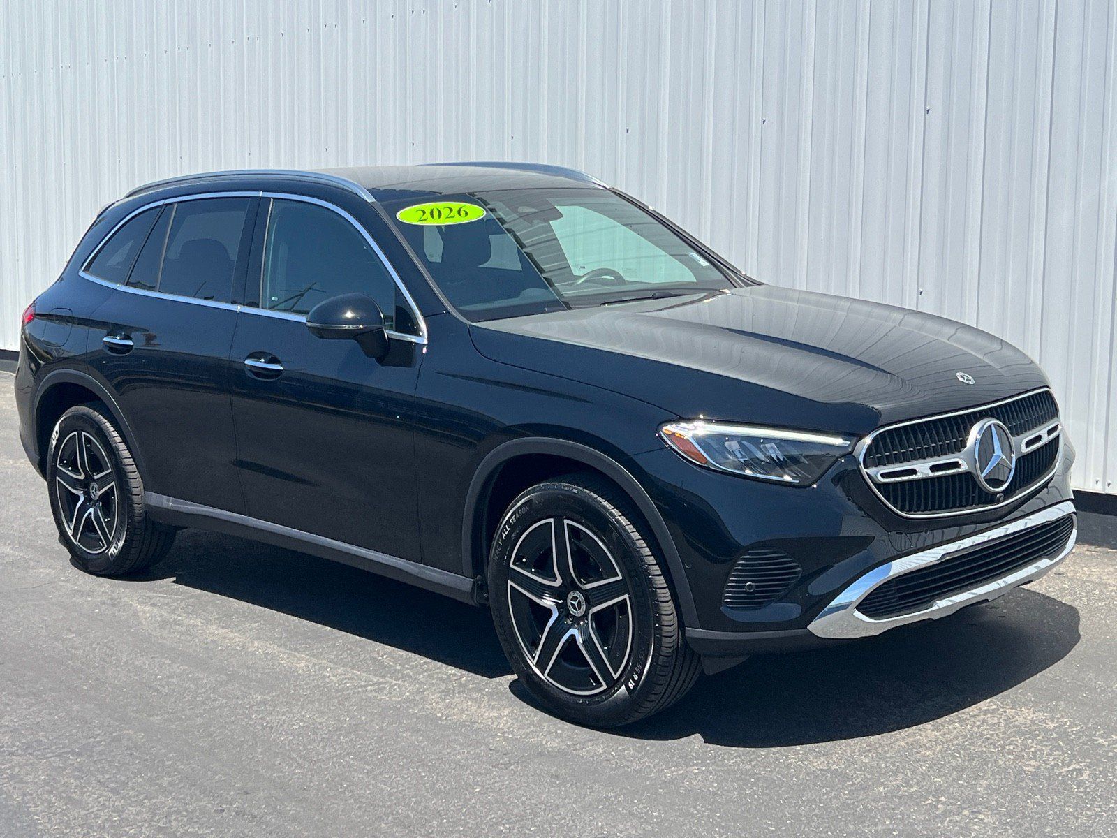 Used 2026 Mercedes-Benz GLC 300 4MATIC image 8