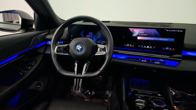 Used 2024 BMW i5 eDrive40i w/ M Sport Package RWD image 52