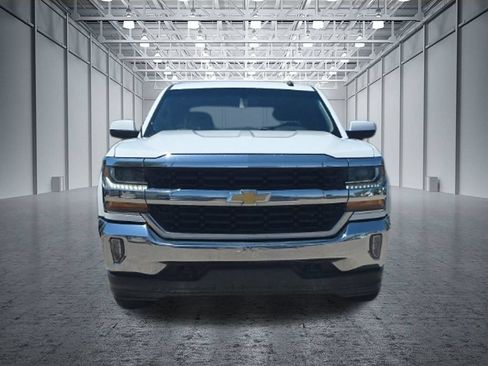 Used 2017 Chevrolet Silverado 1500 LT w/ All Star Edition AWD/4WD image 9