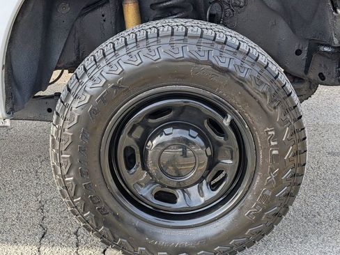 Used 2012 Ford F350 XL w/ Snow Plow Prep Pkg image 35