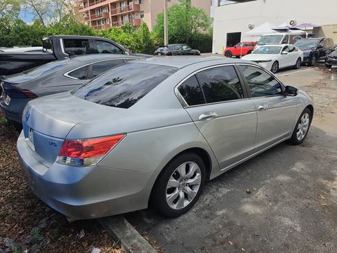 Used 2010 Honda Accord EX-L image 8