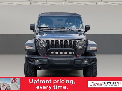 Used 2021 Jeep Wrangler Unlimited Sport AWD/4WD image 3