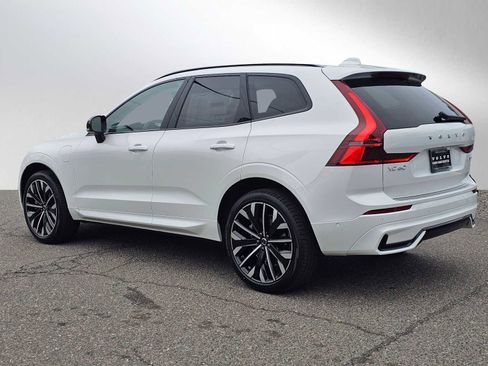 New 2026 Volvo XC60 T8 Ultra w/ Protection Package Premier AWD/4WD image 5