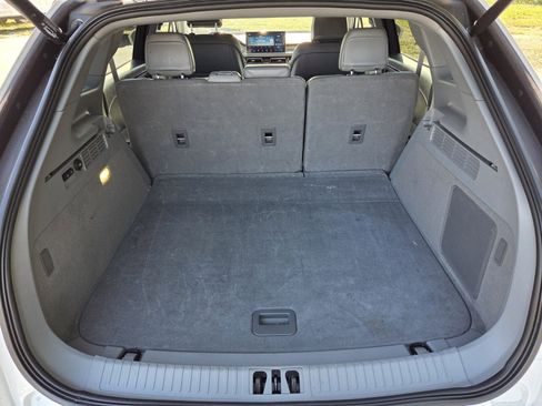 Used 2021 Lincoln Nautilus Reserve image 8