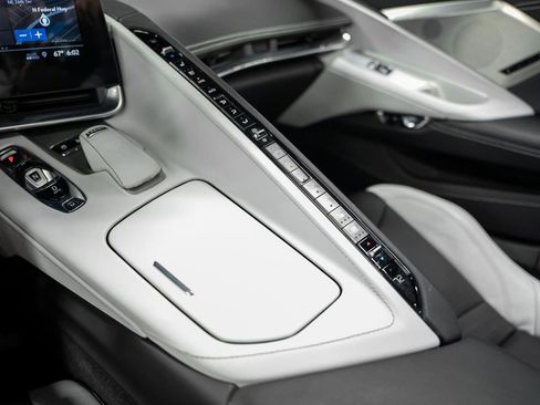 Used 2020 Chevrolet Corvette 2LT w/ 2LT Preferred Equipment Group image 40