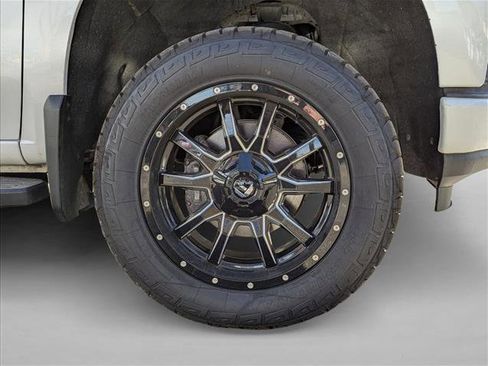 Used 2021 Chevrolet Silverado 1500 High Country image 24