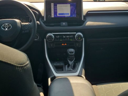 Certified 2024 Toyota RAV4 XLE w/ Convenience Package image 21