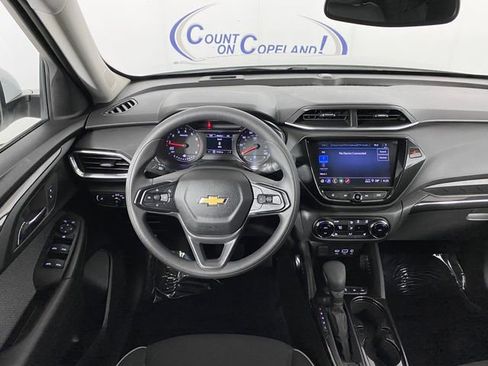 Certified 2023 Chevrolet TrailBlazer LT w/ Convenience Package image 16