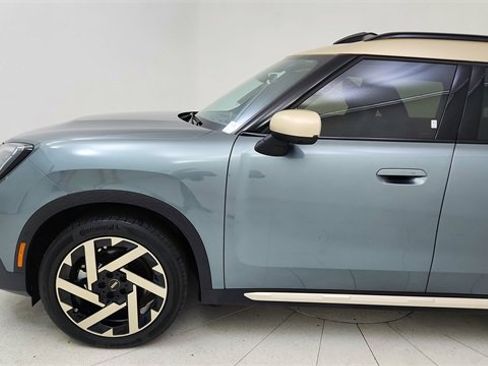 Used 2025 MINI Cooper Countryman SE image 9