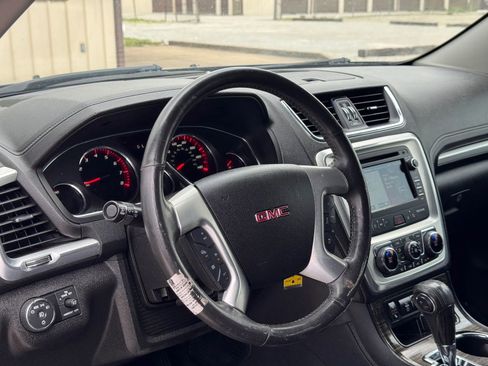 Used 2016 GMC Acadia SLT w/ Open Road Package AWD/4WD image 17