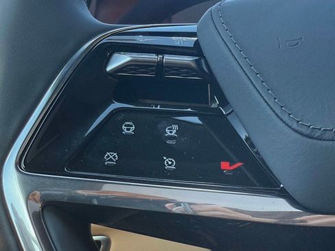 New 2025 Cadillac Escalade IQ Sport 2 w/ LPO, ONYX Package image 18