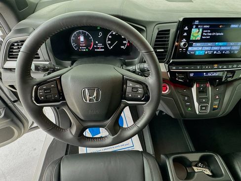 Used 2026 Honda Odyssey Sport-L image 14