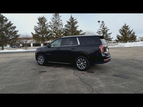 Used 2024 Chevrolet Tahoe LT w/ Luxury Package image 30