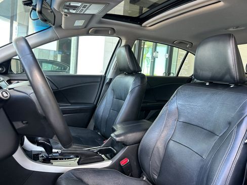 Used 2016 Honda Accord EX-L image 5