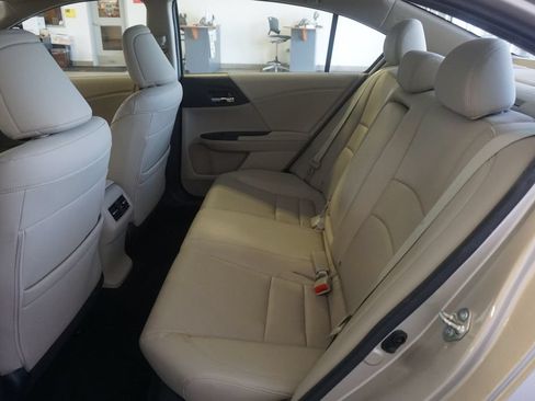 Used 2015 Honda Accord EX-L image 22