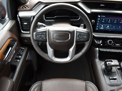 Used 2023 GMC Sierra 1500 Denali image 25