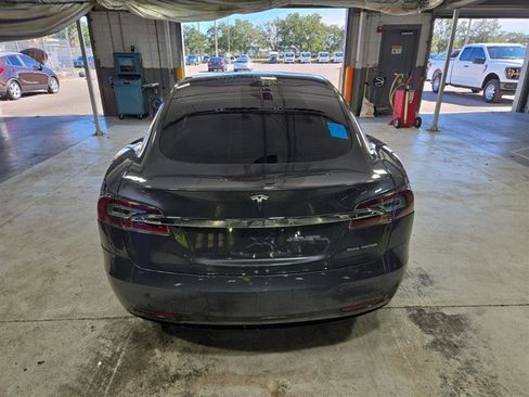 Used 2020 Tesla Model S Long Range image 6