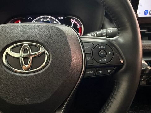 Used 2023 Toyota RAV4 XLE w/ Convenience Package FWD image 31