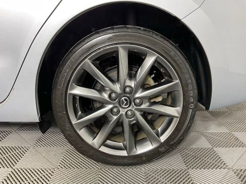 Used 2018 MAZDA MAZDA3 Touring FWD image 10