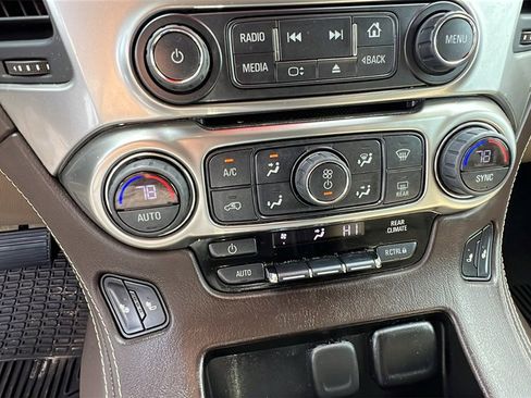 Used 2017 Chevrolet Tahoe LT image 31