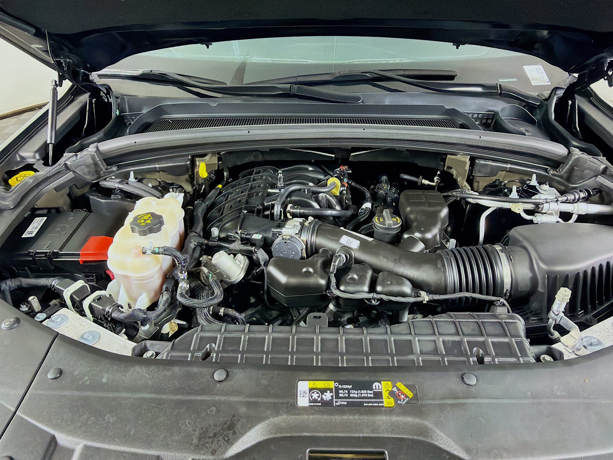 Used 2023 Jeep Grand Cherokee Laredo RWD image 31