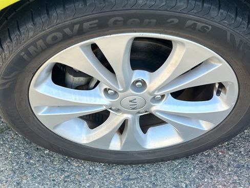 Used 2015 Kia Soul image 22