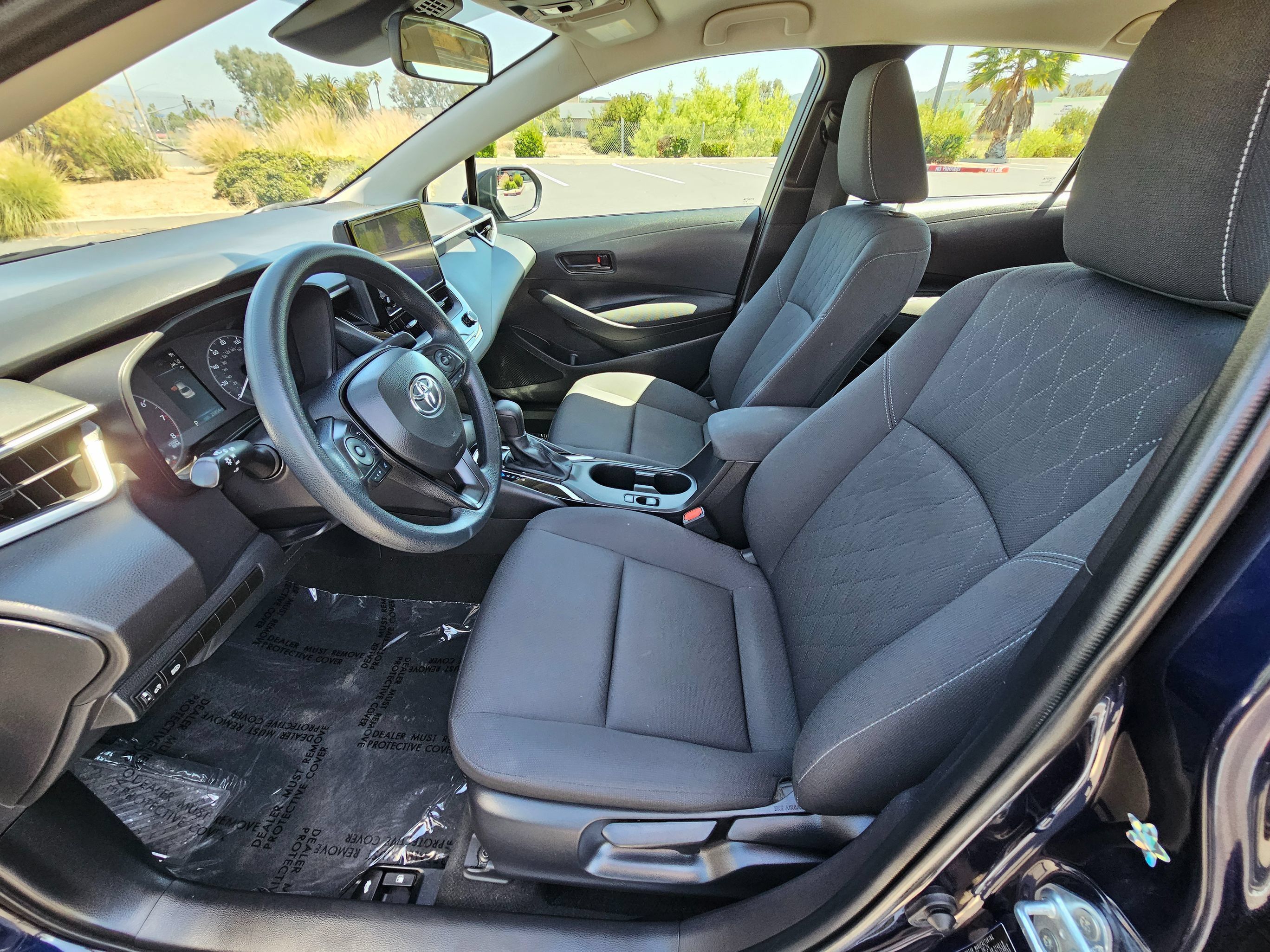 Used 2024 Toyota Corolla LE FWD image 15