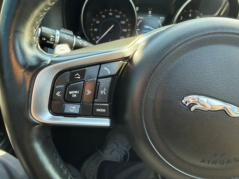 Used 2018 Jaguar XF R-Sport AWD/4WD image 28
