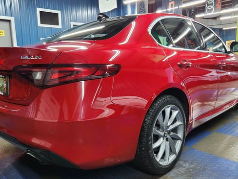 Used 2017 Alfa Romeo Giulia Ti image 3