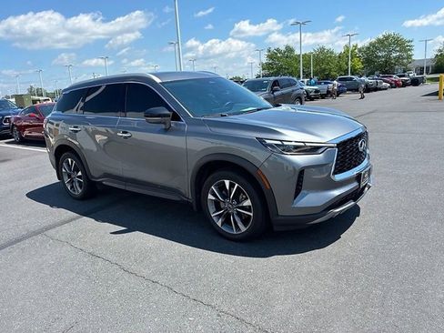 Used 2022 INFINITI QX60 Luxe w/ Cargo Package AWD/4WD image 3
