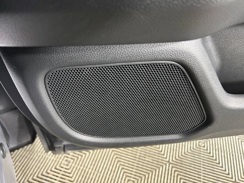 Used 2025 Honda Pilot TrailSport image 29