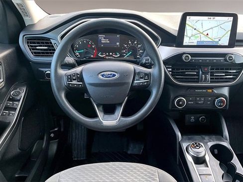 Used 2021 Ford Escape SE image 8