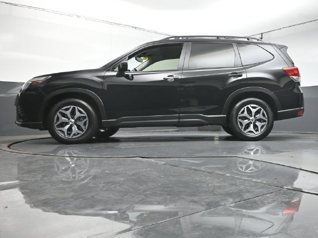 Used 2024 Subaru Forester Premium AWD/4WD image 35