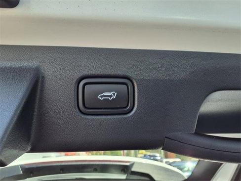 Used 2023 Hyundai Tucson SEL w/ Convenience Package image 8