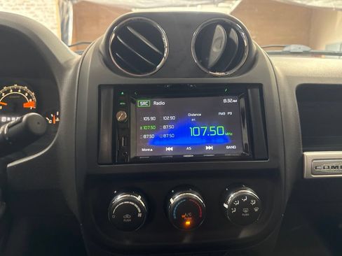 Used 2015 Jeep Compass Sport w/ Power Value Group FWD image 18