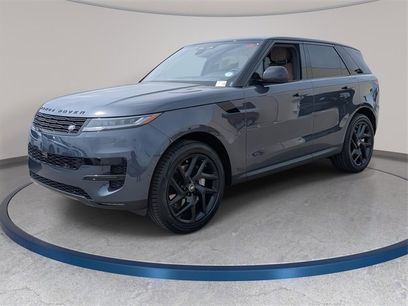 New 2025 Land Rover Range Rover Sport SE