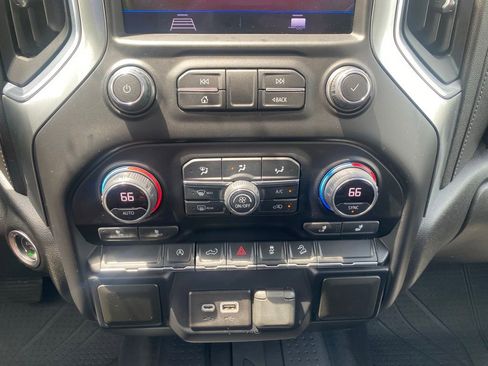 Used 2021 Chevrolet Silverado 1500 RST w/ Z71 Off-Road Package AWD/4WD image 22