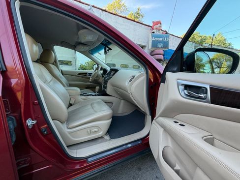 Used 2014 Nissan Pathfinder SL w/ Trailer Tow Package AWD/4WD image 38