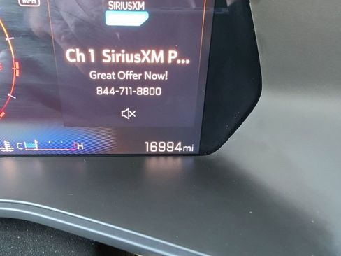 Certified 2024 Chevrolet Colorado Trail Boss w/ Advanced Trailering Package image 11