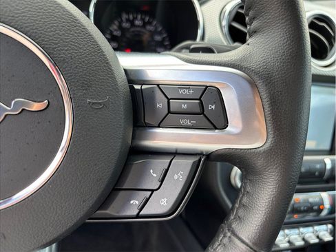 Used 2016 Ford Mustang GT Premium w/ Equipment Group 401A RWD image 27