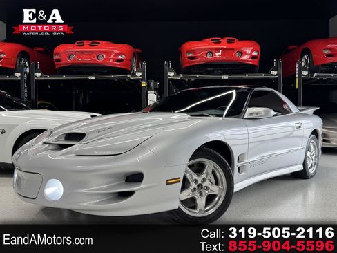 Used 2000 Pontiac Firebird Formula RWD image 1