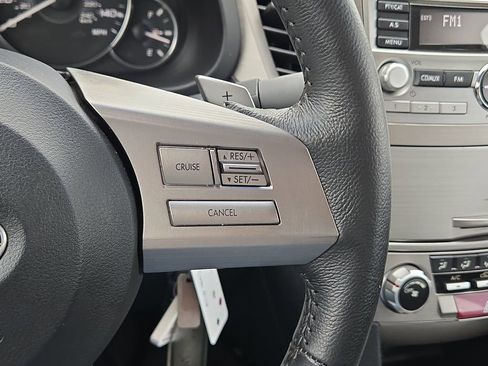 Used 2011 Subaru Legacy 2.5i Premium w/ All-Weather Pkg image 27