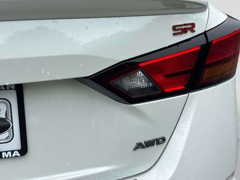 Certified 2023 Nissan Altima 2.5 SR AWD/4WD image 32