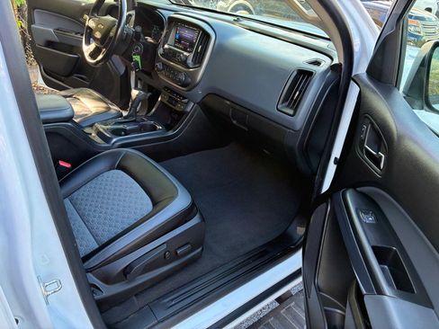 Used 2019 Chevrolet Colorado Z71 image 20