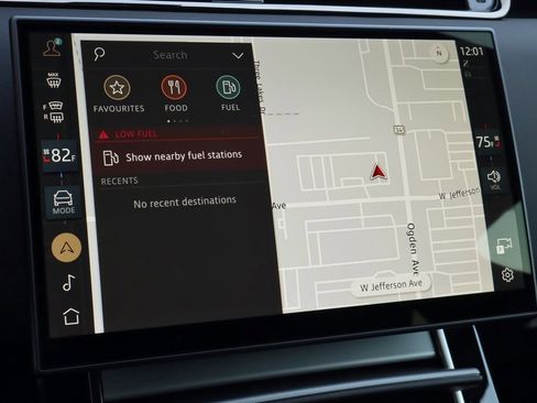 Used 2025 Land Rover Range Rover Evoque S image 23