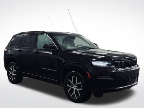 Certified 2025 Jeep Grand Cherokee Limited image 5