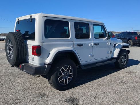 New 2025 Jeep Wrangler Sahara image 3