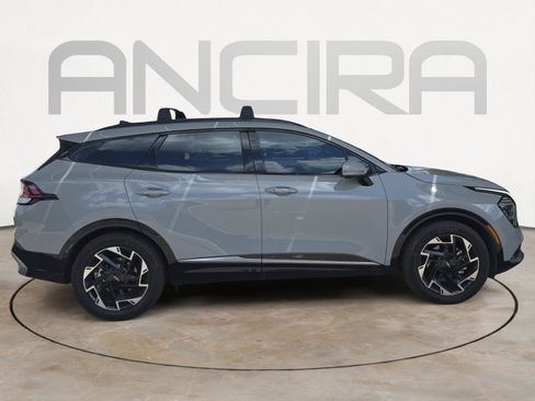 Certified 2024 Kia Sportage SX FWD image 9
